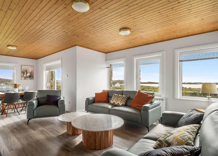 House Mannin, Балликоннили