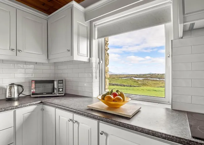 House Mannin, Ballyconneely